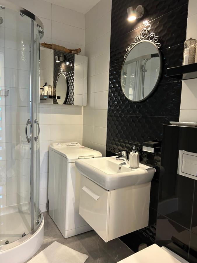 كولوبرزيغ Near To The Beach & City Centre Apartment Jagiellonska المظهر الخارجي الصورة