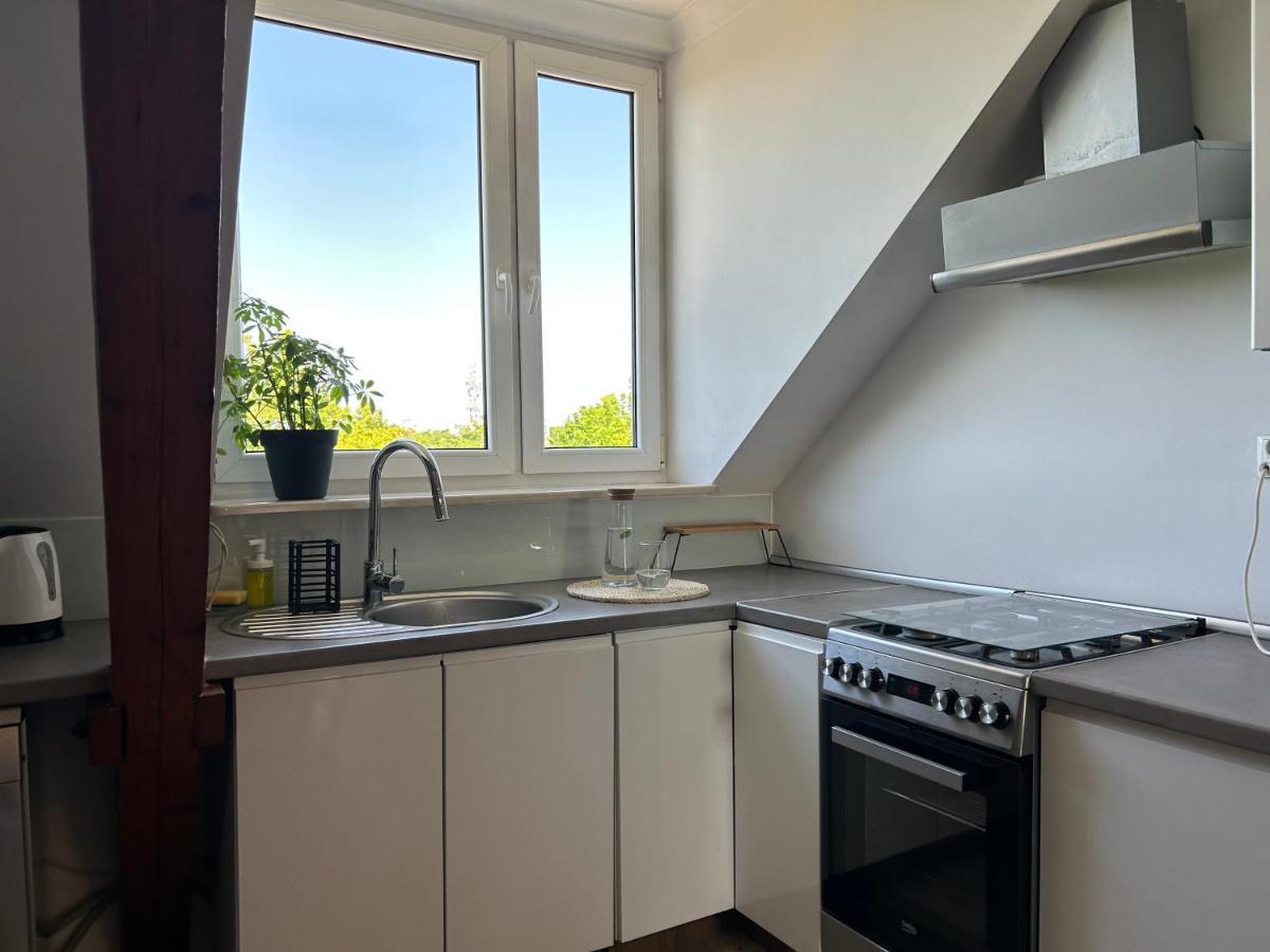 كولوبرزيغ Near To The Beach & City Centre Apartment Jagiellonska المظهر الخارجي الصورة
